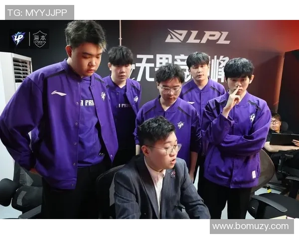 对话周军:回顾英雄联盟职业生涯的辉煌与挑战