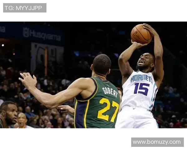 黄蜂与76人精彩对决视频回顾球员表现与战术分析全景呈现