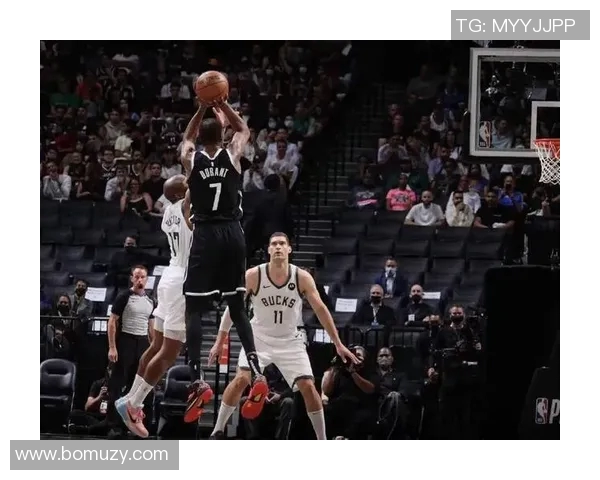 奥尼尔领衔对决篮网传奇之战，重温经典篮球时刻与激情对抗