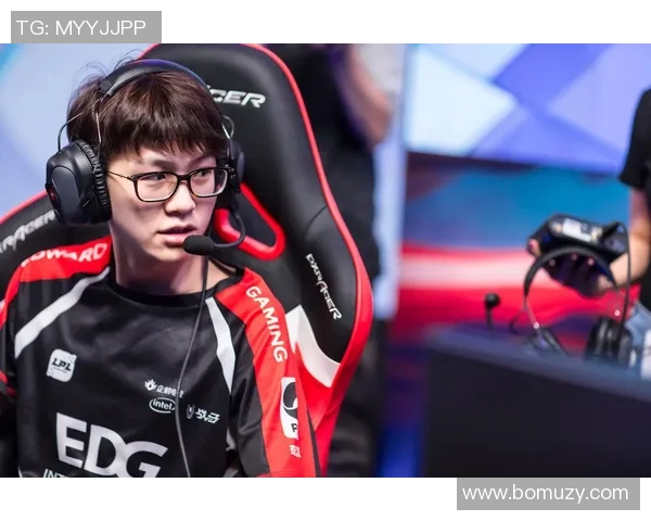 祝铭震：从青涩少年到电竞巨星的成长之路与奋斗历程