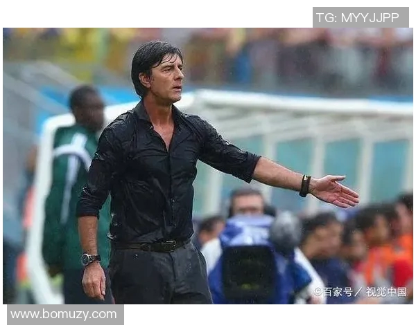 诺伊尔：从守门员到传奇的足球之路与背后的故事